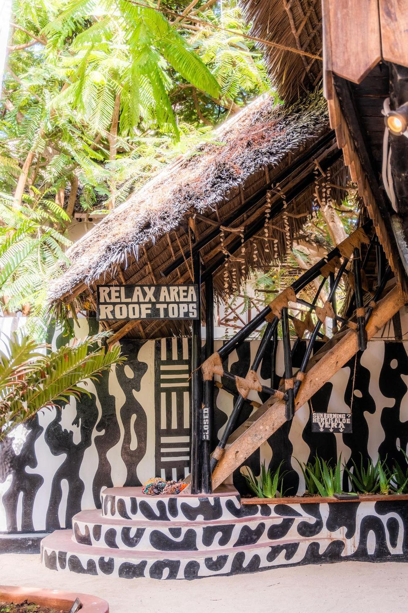 Makofi Guest House Nungwi Esterno foto
